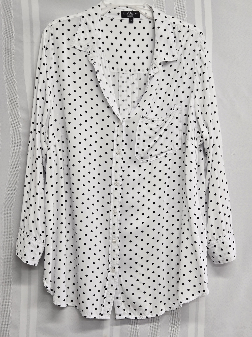 VELVET HEAET WOMEN Lush White & Black Polka Dot Button-Up Shirt SIZE 1X